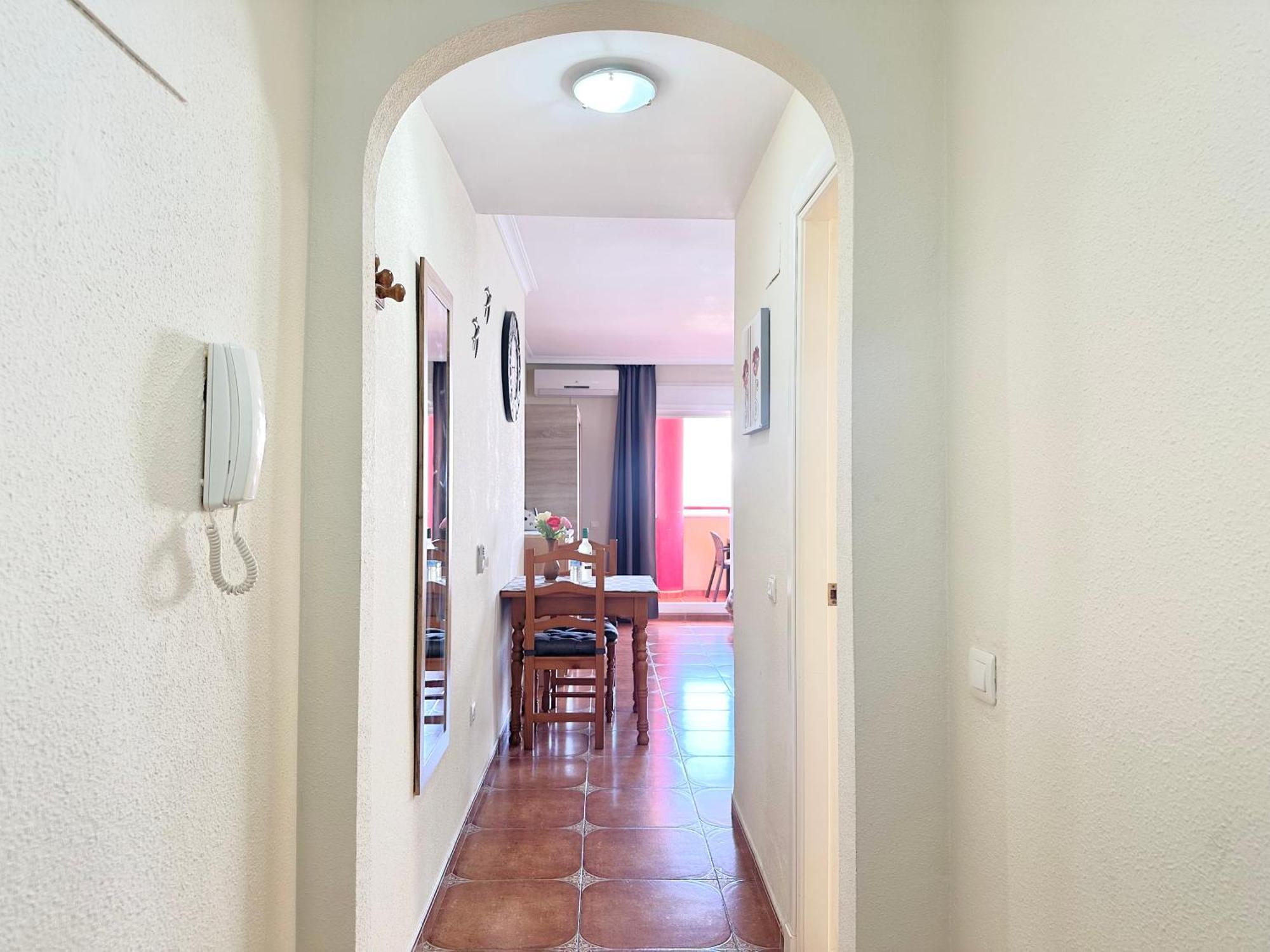 Costa Del Sol Seaside Studio - 5 Mins From Beach フエンヒロラ エクステリア 写真