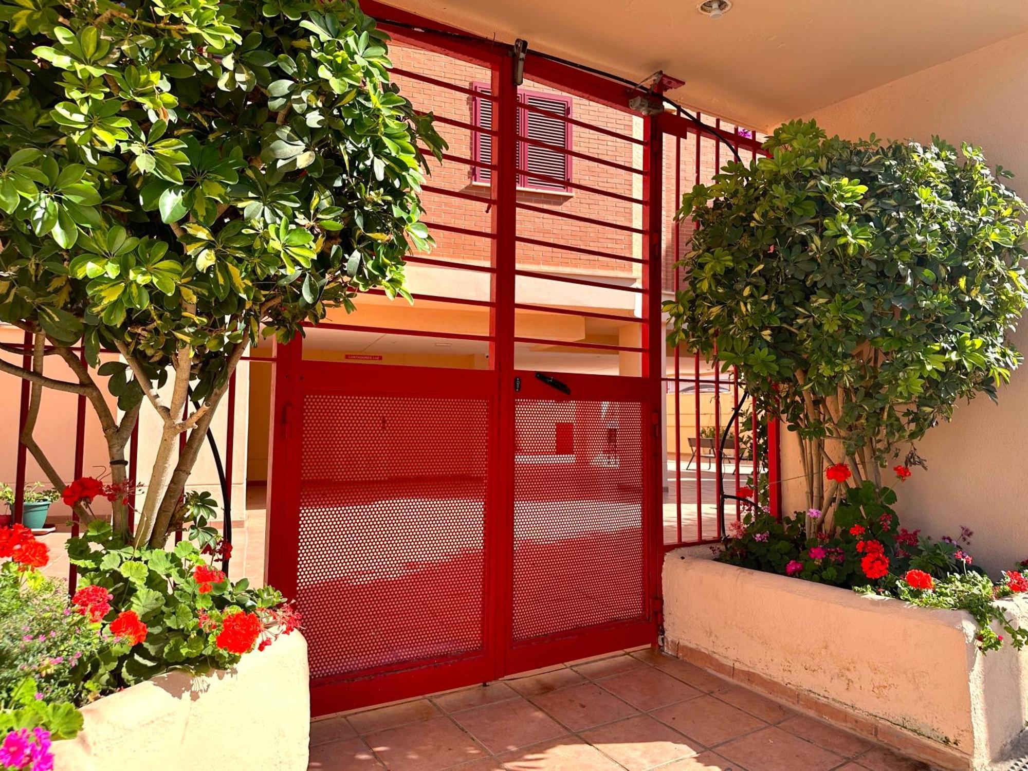 Costa Del Sol Seaside Studio - 5 Mins From Beach フエンヒロラ エクステリア 写真